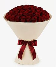Букет 101 Бордовая роза Блэк Бакарра в Медногорске