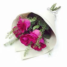 Букет цветов из:  Розы в Медногорске