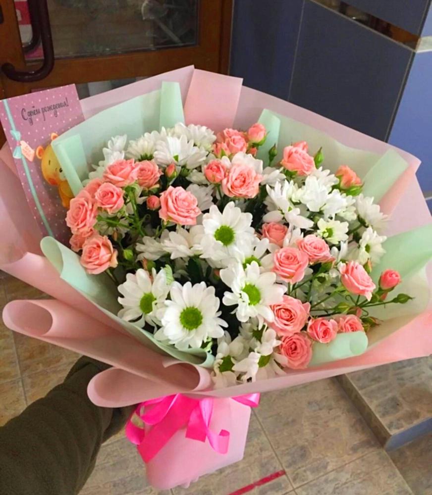 Букет цветов из: Розы и Хризантемы в Медногорске
