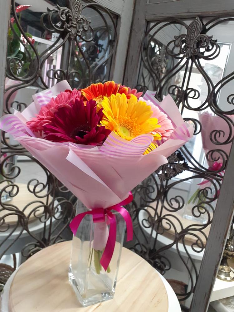 Букет цветов из: Герберы в Медногорске