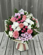 Букет цветов из:  Альстромерии, Гвоздики, Розы и Хризантемы в Медногорске