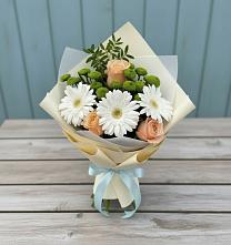 Букет цветов из:  Герберы, Розы и Хризантемы в Медногорске