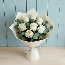 Букет Белые розы в Эвкалипте в Медногорске